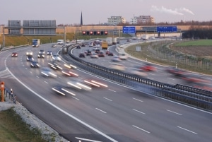 Was hat es mit dem LKW-Fahrverbot auf sich?