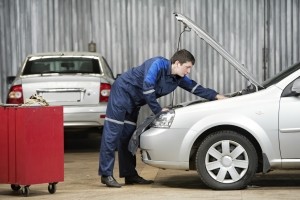 Die Sicherheitsprüfung kann in anerkannten Werkstätten vorgenommen werden