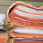 Während der Akteneinsicht können Sie sich eigene Abschriften oder Notizen dazu machen.