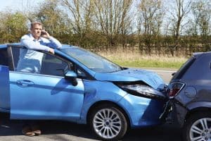 Die Schuldanerkenntnis nach dem Verkehrsunfall sollten Sie vermeiden. Eine solche Erklärung kann Ihnen schaden.