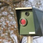 VDS M5 dient der Geschwindigkeitsmessung auf Grundlage von Piezosensoren.
