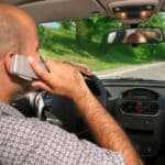Wie können Sie gegen das Bußgeld wegen "Handy am Steuer" Einspruch einlegen?