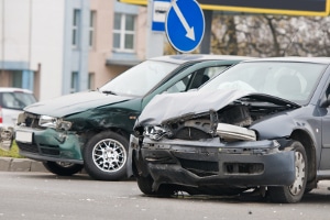 Verjährung: Hat Fahrerflucht einen Sachschaden zur Folge, kann dieser nicht unbegrenzt geltend gemacht werden.