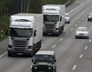 Ist im LKW kein digitales Gerät vorhanden, muss zumindest ein analoger Fahrtenschreiber verbaut sein.