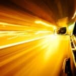 Auch in der Probezeit wird eine Fahrerflucht als Straftat gewertet.