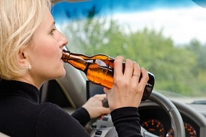 Führerscheinentzug bei Alkohol am Steuer: Liegt eine Gefährdung vor, ist der Führerschein weg!