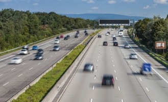 Sind Fahrer zu schnell, werden sie geblitzt. Auch in Polen bedeutet das ein Bußgeld.