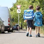 Wann ist es Autofahrern erlaubt, auf dem Bürgersteig zu parken?