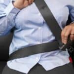 Verursachen Sie einen Unfall ohne Gurt, kann das Ihre Ansprüche auf Schadensersatz reduzieren.