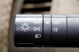 Tagfahrlicht: Ein gesondertes Symbol gibt es nicht, da es sich automatisch beim Zünden des Motors einschaltet.