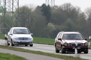 Müssen Sie einen Sicherheitsabstand auf der Landstraße einhalten?