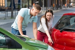 Wurde das Auto bei einer Rempler nur oberflächlich zerkratzt, gilt es in der Regel weiterhin als unfallfrei.