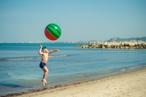 Badeverbot: In der Ostsee oder auch an der Nordsee kann das viele Gründe haben.