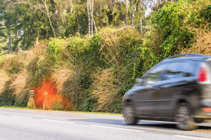 Verkehrsverstoß mit dem Auto: Das Punktesystem hält die entsprechende Sanktion bereit.