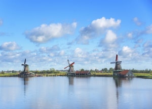 Ein Fahrverbot ist in Holland bei überhöhter Geschwindigkeit oder Alkoholverstößen eine mögliche Sanktion.