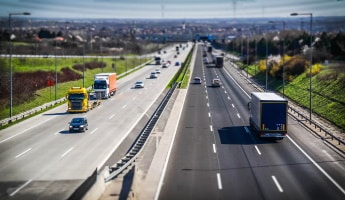 Welches Tempolimit in Kroatien auf der Autobahn gilt, hängt vom Fahrzeug ab.