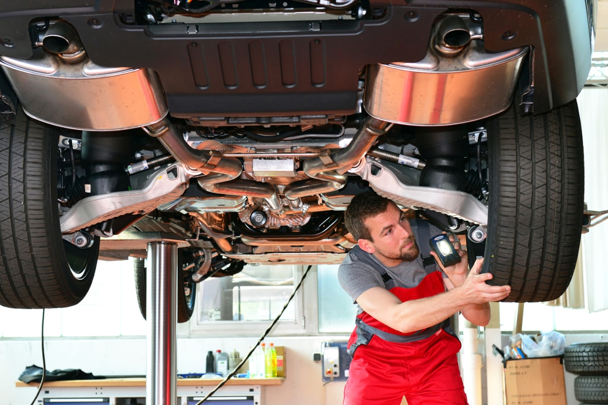 Autogeräusche Ihr Auto macht Geräusche? Ursachen, Tipps