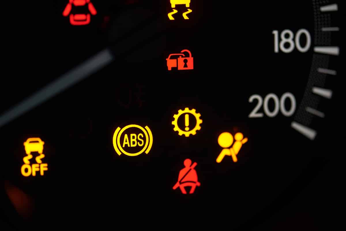 Airbag-Kontrollleuchte: Wann leuchtet sie? Und warum?