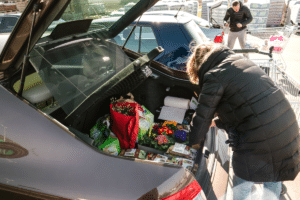 Auf Supermarkt-Parkplätzen darf eine Vertragsstrafe für unerlaubtes Parken verhängt werden.
