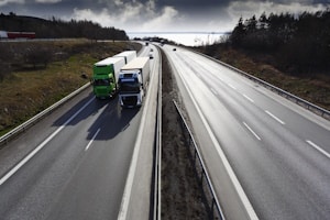 Werden Sie von einem Blitzer auf der A10 erwischt, drohen Bußgelder.